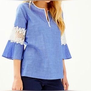 Lilly Pulitzer French Blue Chambray Top White Lace Sleeves medium